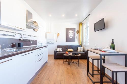 Air-Conditioned Studio Heart of Cannes