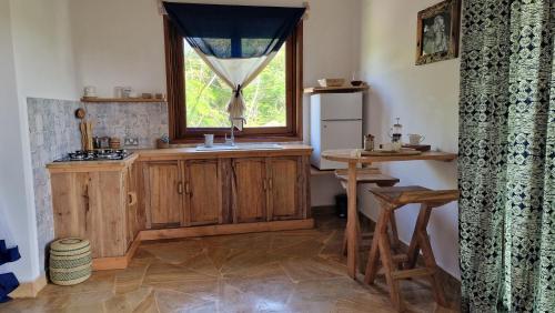 Kuchyň nebo kuchyňský kout v ubytování Bantu Home