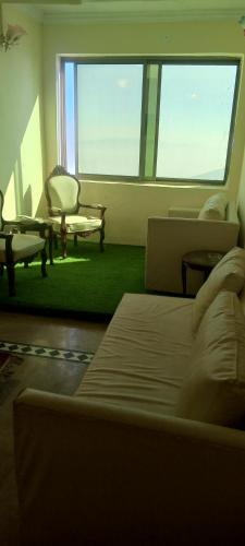 Posezení v ubytování Canari Hotel kashmir view