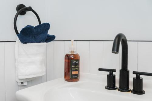 Φωτογραφία από το άλμπουμ του 76-2 5BR Cozy Apartment in Boston στη Βοστώνη