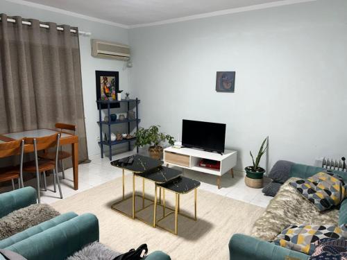 Kevin's 3 bedroom Apartment