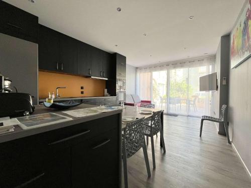 Photo de la galerie de l'établissement Appartement 2 pièces - Gruissan GN590-057, à Gruissan