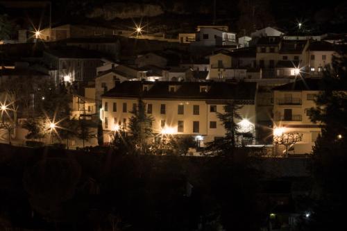 Γενική άποψη της πόλης Pastrana ή θέα της πόλης από  αυτό το ξενοδοχείο