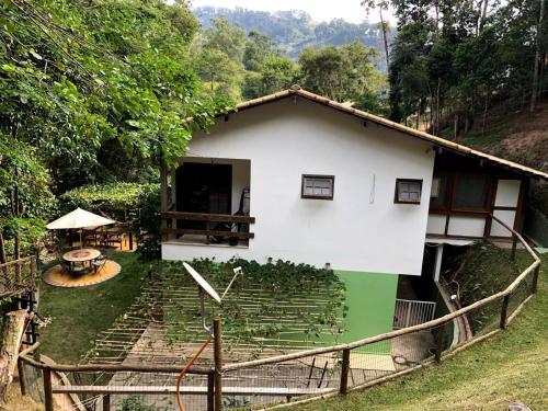 Landskap semula jadi dekat dengan rumah percutian
