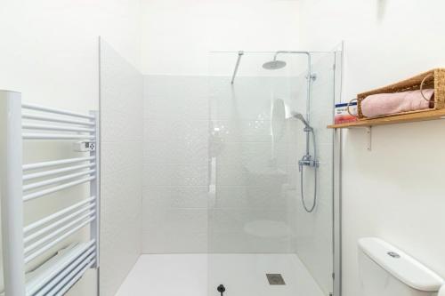 Koupelna v ubytování Chaleureux appartement T2 au calme et climatisé proximite centre lyon
