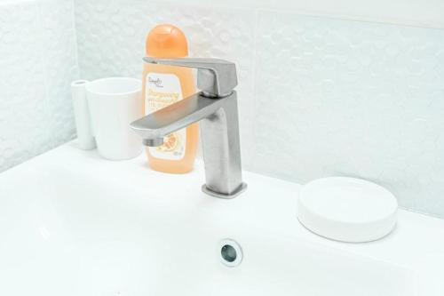 Photo de la galerie de l'établissement Lyon 3 - T1 Duguesclin - HostisY, à Lyon