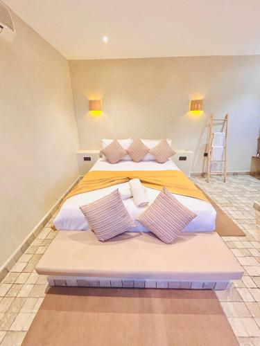 Villa piscine privée sans vis à vis, Vue superbe, Proche centre - Fibre Optique Wifi - Family Onlyにあるベッド
