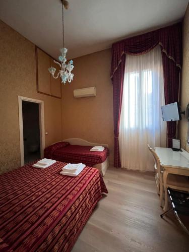 Hotel Castello Image