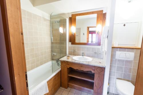 Ένα μπάνιο στο 4009 loft penthouse Prince des Cimes Arc 1950