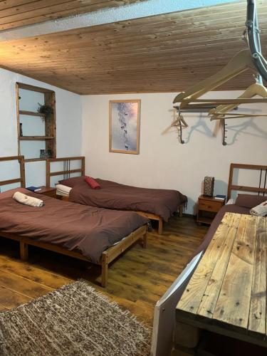 Postel nebo postele na pokoji v ubytování Mikulas Guest House