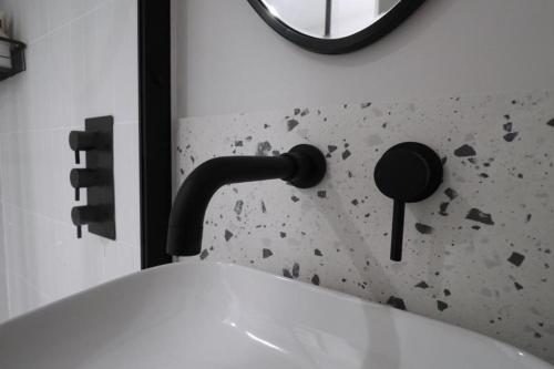 Et badeværelse på Modern Flat in Central Edinburgh