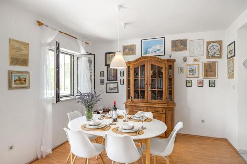 Φωτογραφία από το άλμπουμ του Apartment Jano σε Rakalj