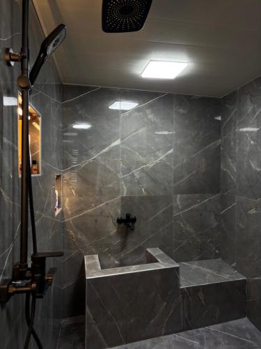 Un baño de Second House