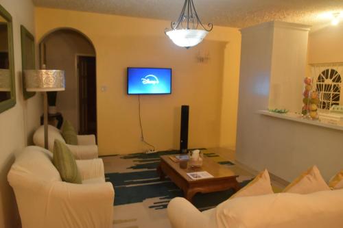 TV i/ili zabavni centar u objektu Bevakie