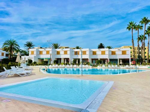 Las Brisas 51 by SunHousesCanarias