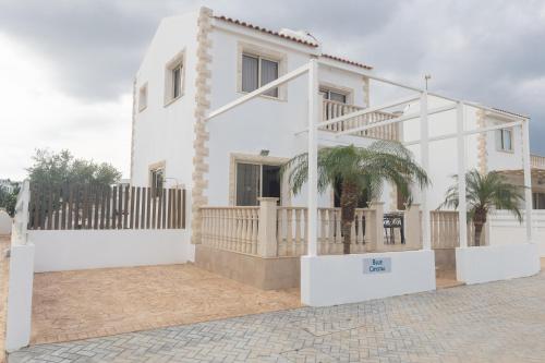 Galeriebild der Unterkunft Blue Crystal Seaview in Protaras