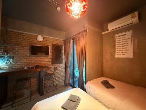 Katil atau katil-katil dalam bilik di Rent V38 #420 friendly Thailand