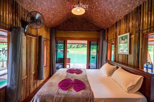 Imagem da galeria de Khaosok Lake House At Ratchaprapa Dam em Ban Bang Kaeo
