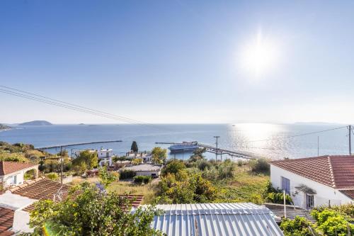 Gallery image of Andromachi's house in Loutraki