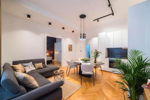Pacha Luxury 2BR - Central Zagreb