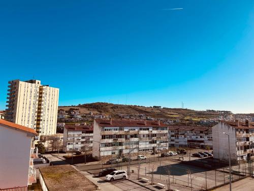 Γενική άποψη της πόλης Μπραγκάντσα ή θέα της πόλης από  αυτό το διαμέρισμα