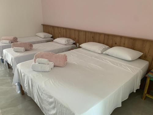 Katil atau katil-katil dalam bilik di São Francisco Flats