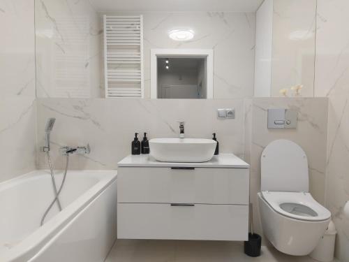 Koupelna v ubytování Apartament Black Glamour 728-828-835