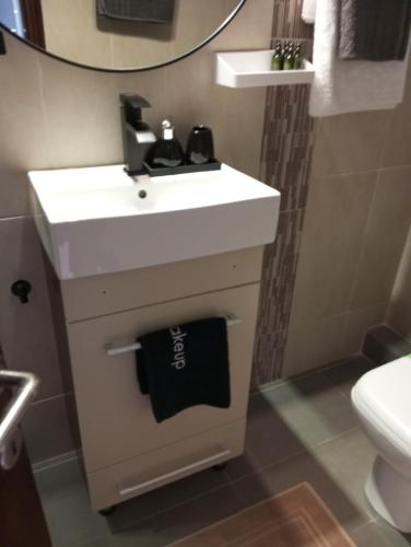 Gallery image of Machi Rooms in Patitiri