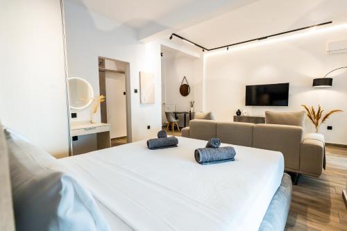 CHARĀ Apartment in Plaka, Under The Acropolis