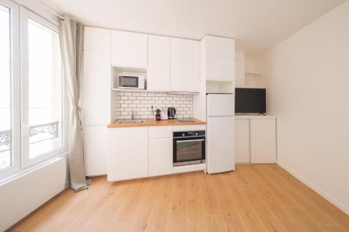 Magic Apartment 4p Sacre Coeur