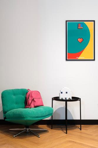 Un lugar para sentarse en Retroverse Hostel