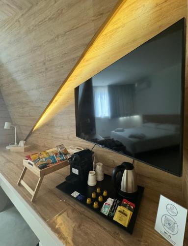 Space Tower Rooms