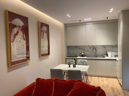 Klik Belview center Apartment