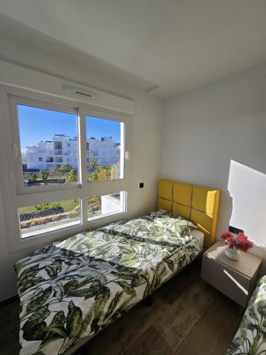 Nice 2 bedroom Bali Apartment with sea views