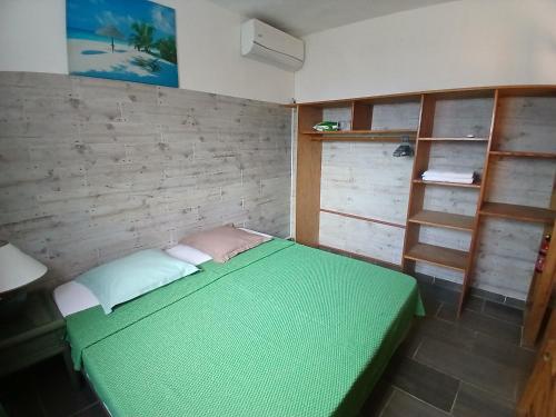 Postel nebo postele na pokoji v ubytování Urban-Oasis