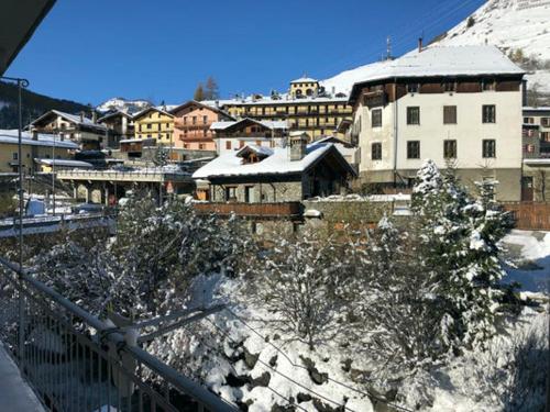 Een algemene foto van de bergen of uitzicht op de bergen vanuit het appartement