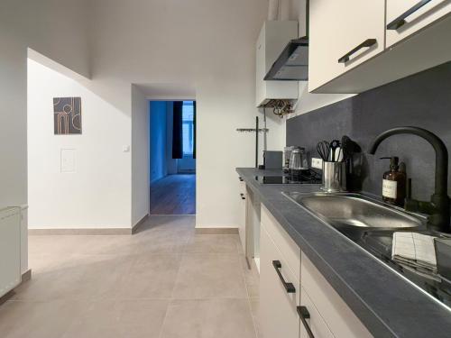 N20 Enjoy Apartments, AC, Quiet Street, Amazing Place