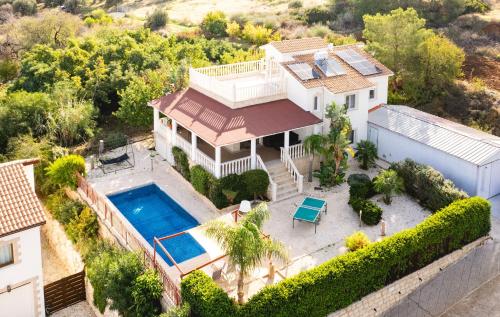 Pomos Harbour View Villa