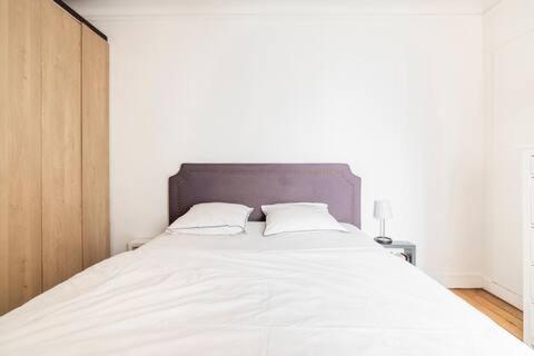 Parisien Solitaire -chambre d'hôte