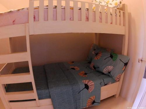 Postel nebo postele na pokoji v ubytování Entire Home Unit 2 Netflix AC Washer