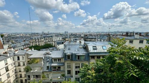 Amazing view in Montmartre, 2 min from Sacre-Coeur
