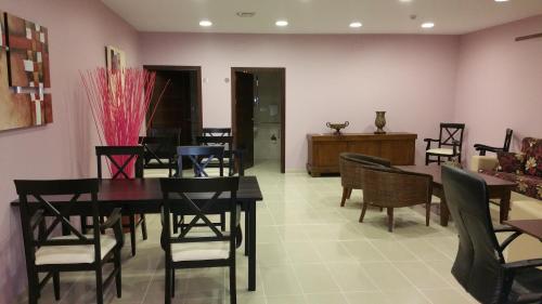 Hotel León, La Palma del Condado - Harga Terbaru 2022