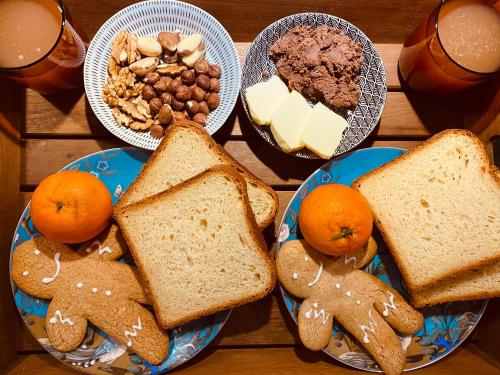 Cibo presso la stanza in casa privata o nelle vicinanze
