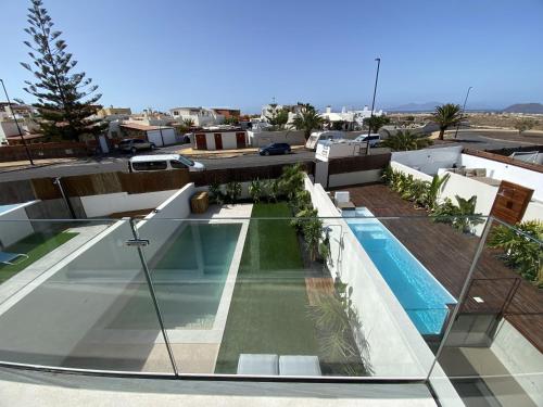 CASA DAMAR with Sea View & Heated pool