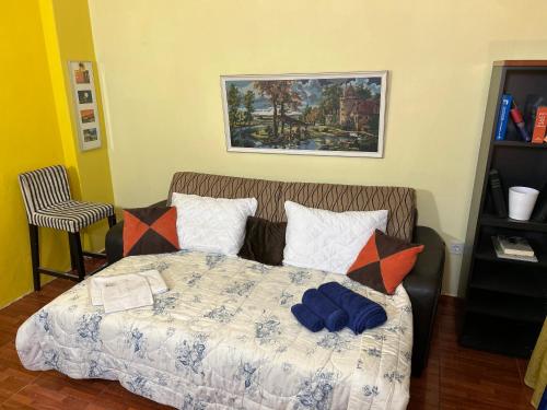 Modern Comfort Minutes from Plaka & Monastiraki