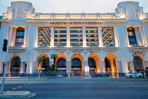Le GRAND JEAN - CENTRAL PRES GARE ET TRAM - supermarchés - WIFI - 3 Person photo 29