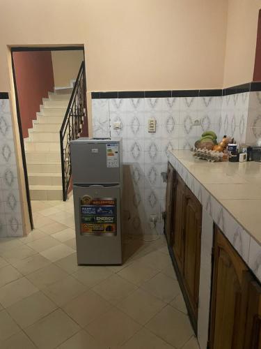 Η κουζίνα ή μικρή κουζίνα στο Chez BETTY
