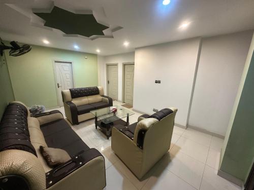 Χώρος καθιστικού στο 2 bedroom apartment Jehlum