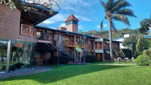 Budova, kde se aparthotel nachází