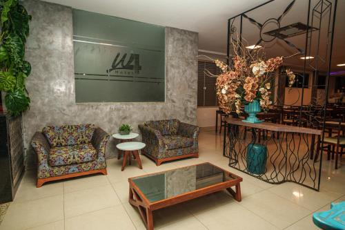 Χώρος καθιστικού στο W4 Hotel